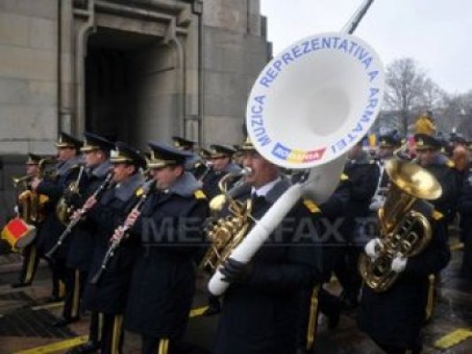 Ziua Naţională a României: Câţi militari vor participa la paradă